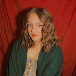 Meet your Posher, Kaitlyn